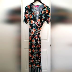 Miss Kerve Black Floral Long Wrap Dress ~ Size 14
